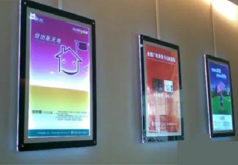金平什么是超薄灯箱?